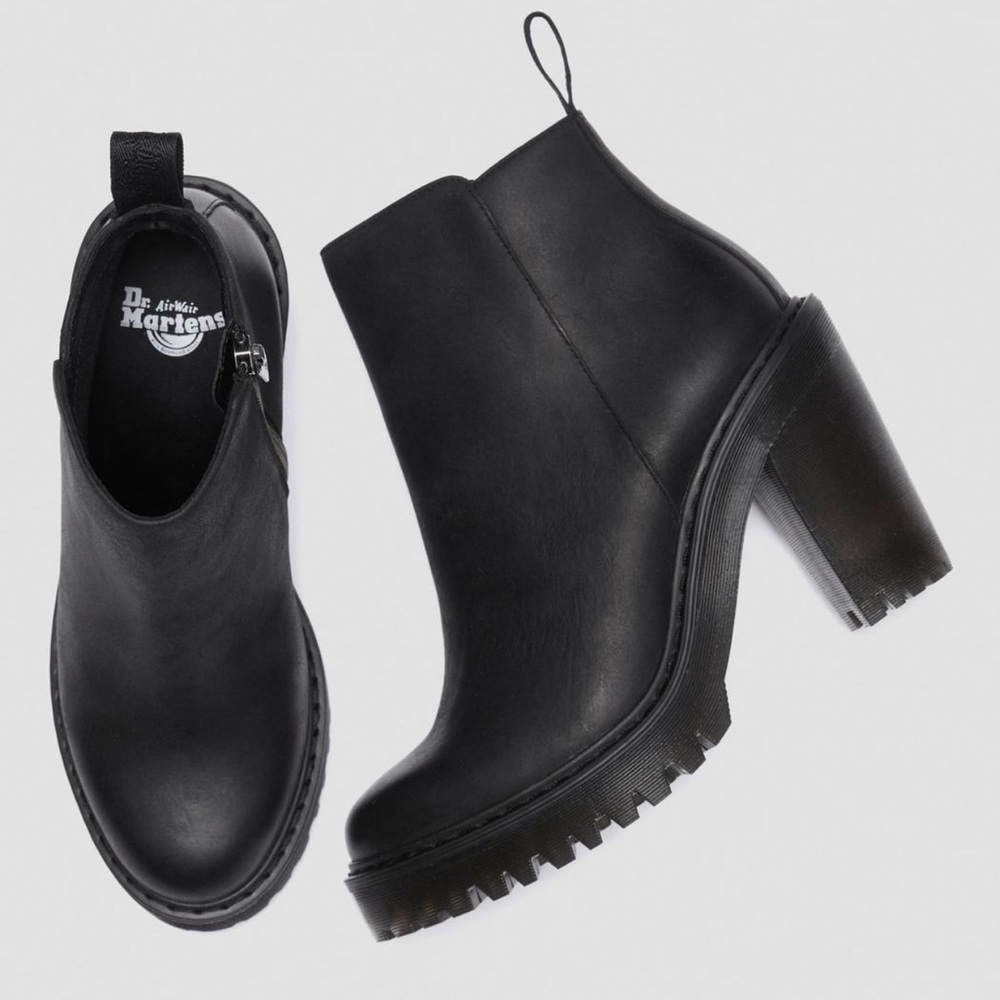 Magdalena Women's Leather Heeled Chelsea Boots